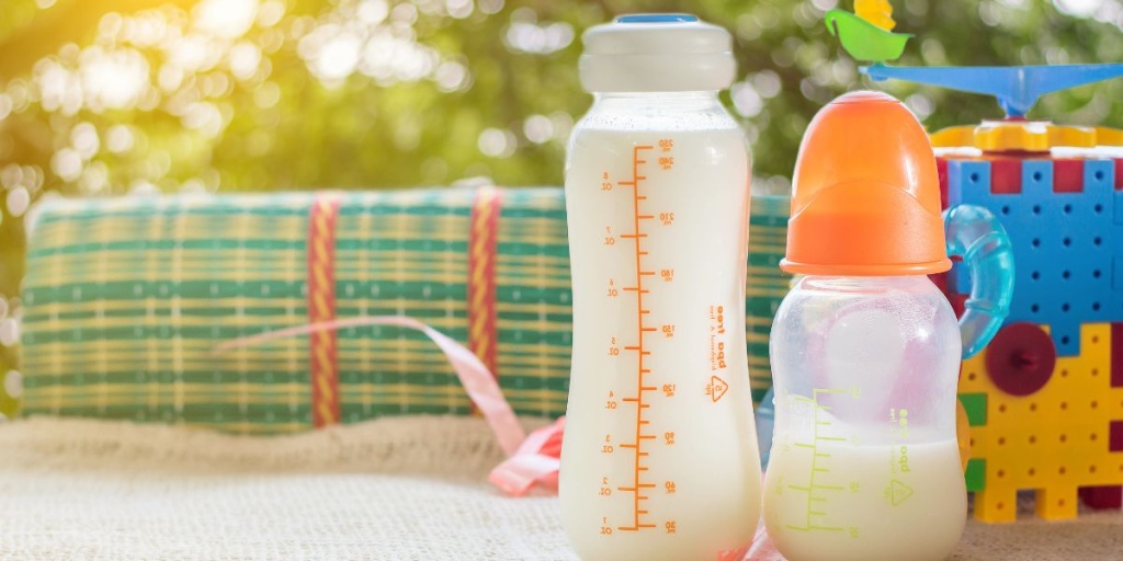 biberon en plastique